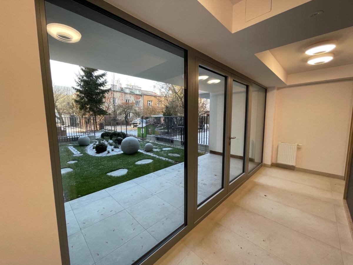 Apartament Smart Kamienica Grochow With Free Parking Varsóvia Exterior foto